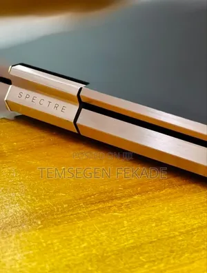 New Laptop HP Spectre 16GB Intel Core I7 SSD 512GB