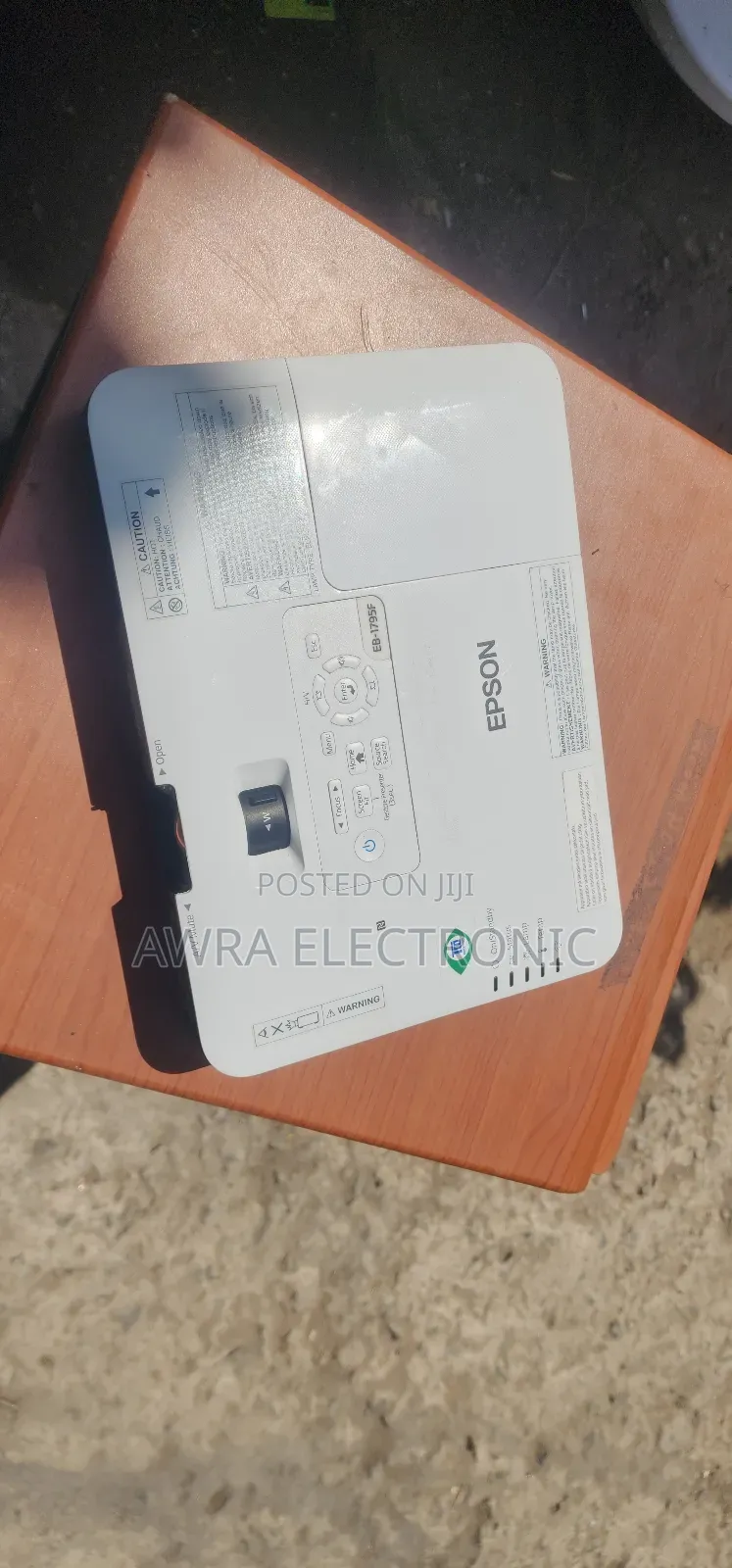 Epson Eb-1795f Ultra-Portable Projector.