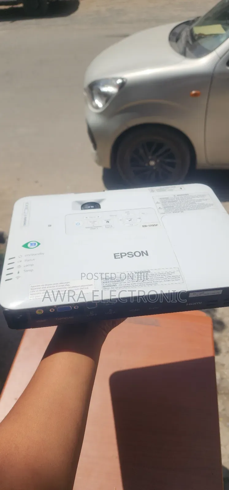 Epson Eb-1795f Ultra-Portable Projector.