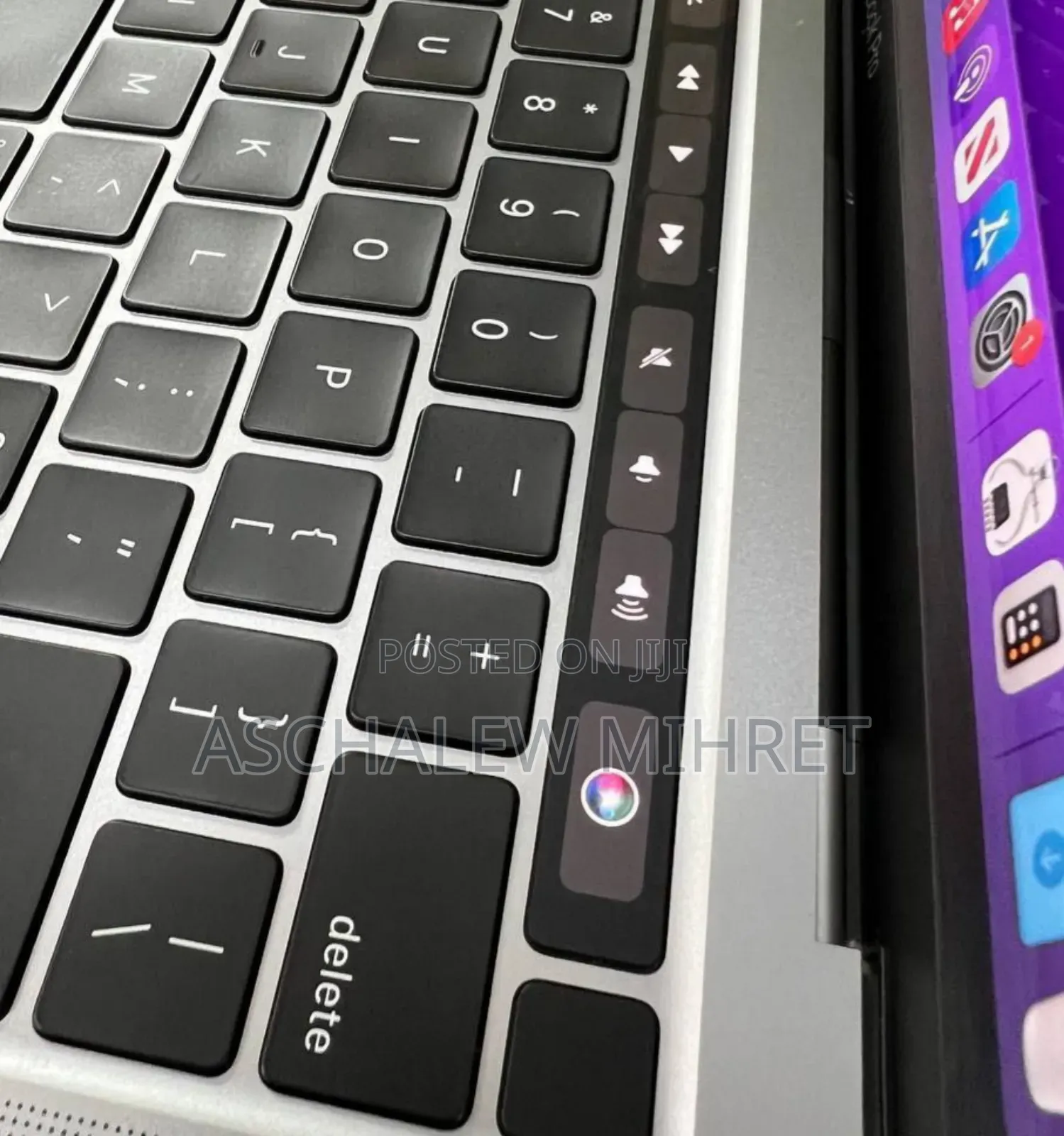 New Laptop Apple MacBook Pro M1 8GB Apple M1 SSD 256GB