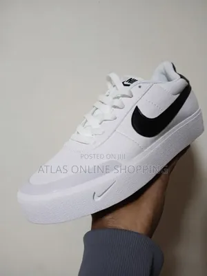 Nike Court Shot // Free Delivery
