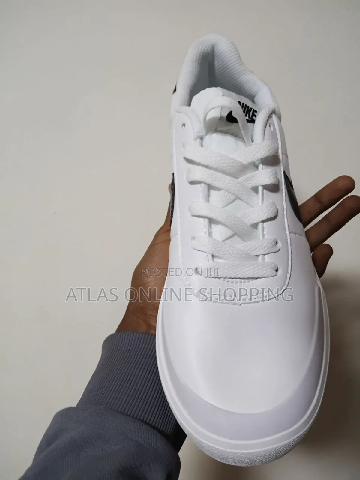 Nike Court Shot // Free Delivery