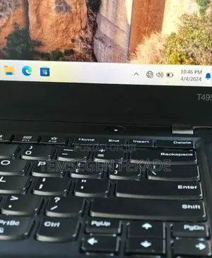 New Laptop Lenovo ThinkPad T495s 16GB AMD Ryzen 7 SSD 512GB