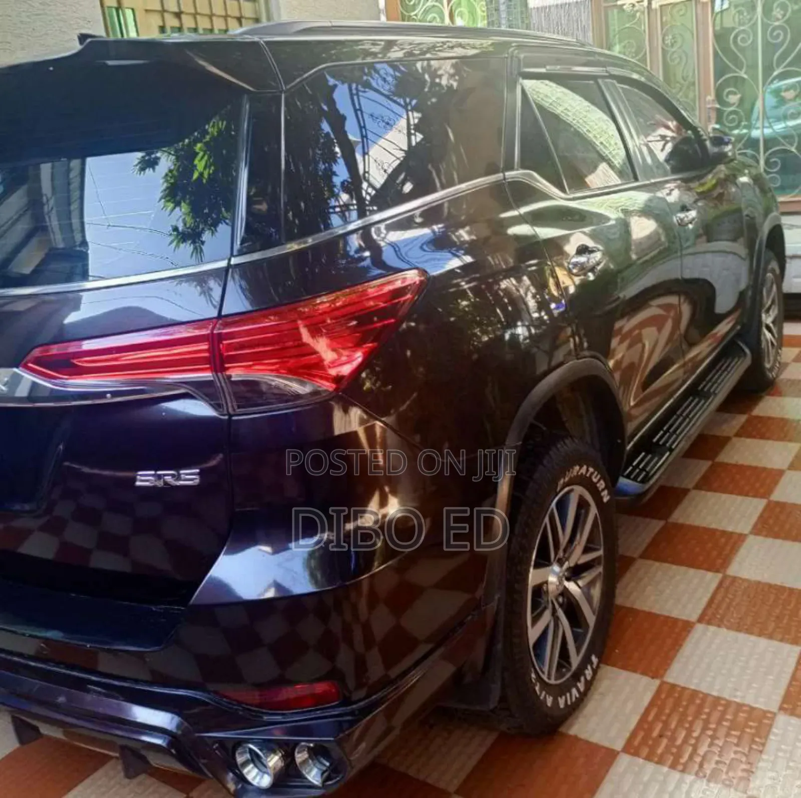 Toyota Fortuner 2.8 D RWD 2018 Black