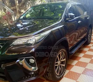 Toyota Fortuner 2.8 D RWD 2018 Black