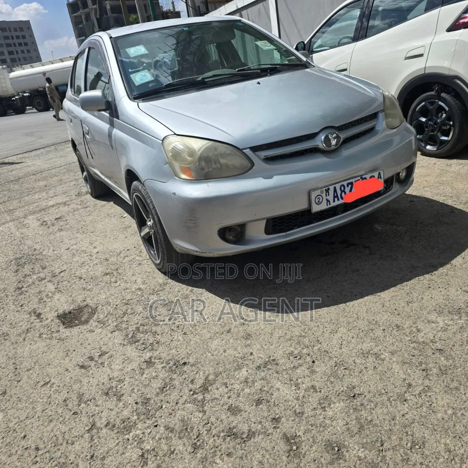 Toyota Platz 2005 Silver