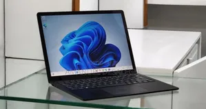 New Laptop Microsoft Surface Laptop 4 16GB Intel Core I7 SSD 512GB