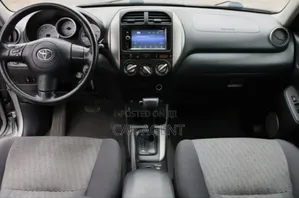 Toyota RAV4 2005 Silver