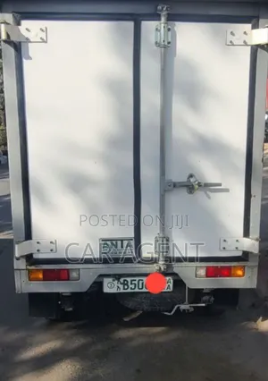 Suzuki Super Carry 2022 White