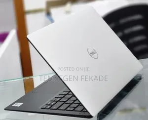 New Laptop Dell XPS 13 8GB Intel Core I7 SSD 512GB