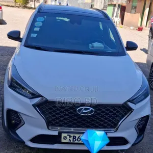 Hyundai Tucson Limited FWD 2020 White