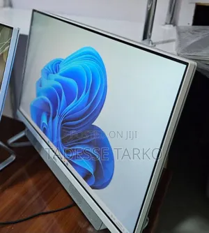 New Dell Inspiron 27 All-in-One 12GB Intel Core I7 SSD 512GB