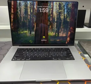 New Laptop Apple MacBook Pro M1 16GB Apple M1 SSD 512GB
