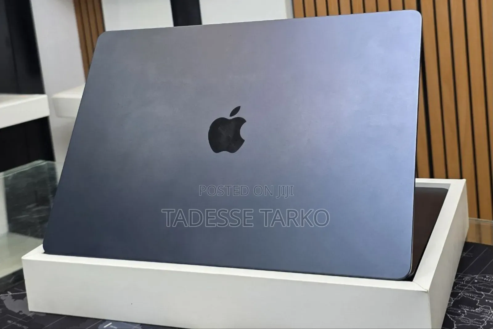 New Laptop Apple MacBook Air 2025 M4 15-Inch 16GB Apple M4 SSD 256GB