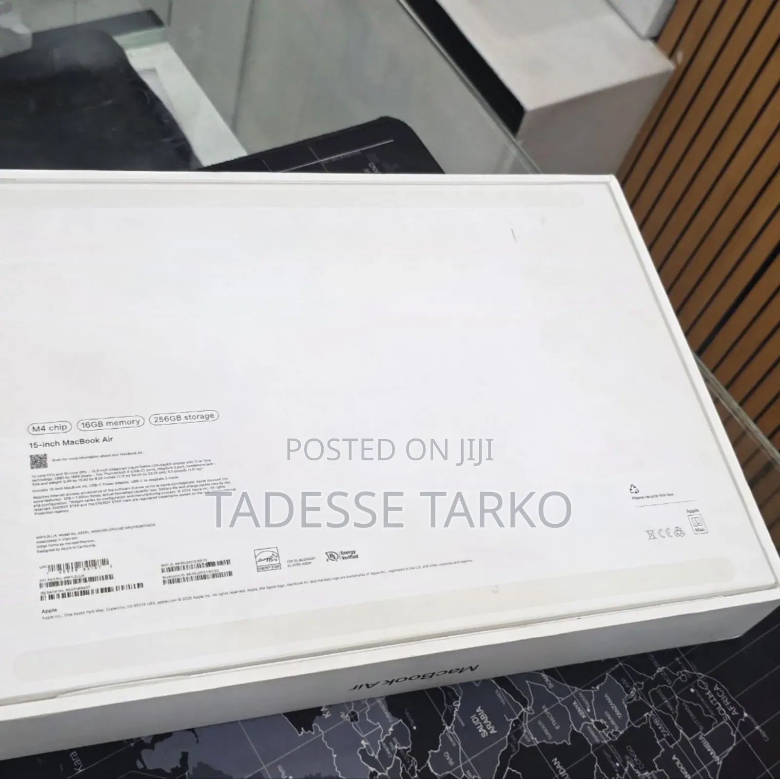 New Laptop Apple MacBook Air 2025 M4 15-Inch 16GB Apple M4 SSD 256GB