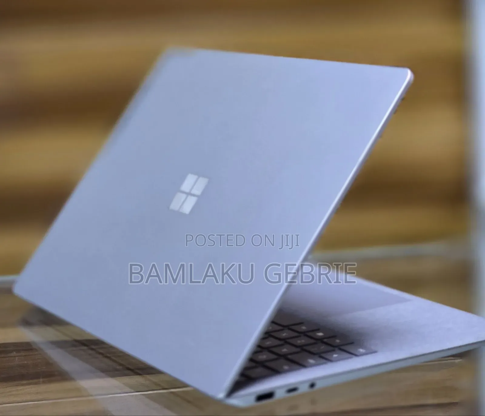 New Laptop Microsoft Surface 16GB Intel Core I7 SSD 256GB