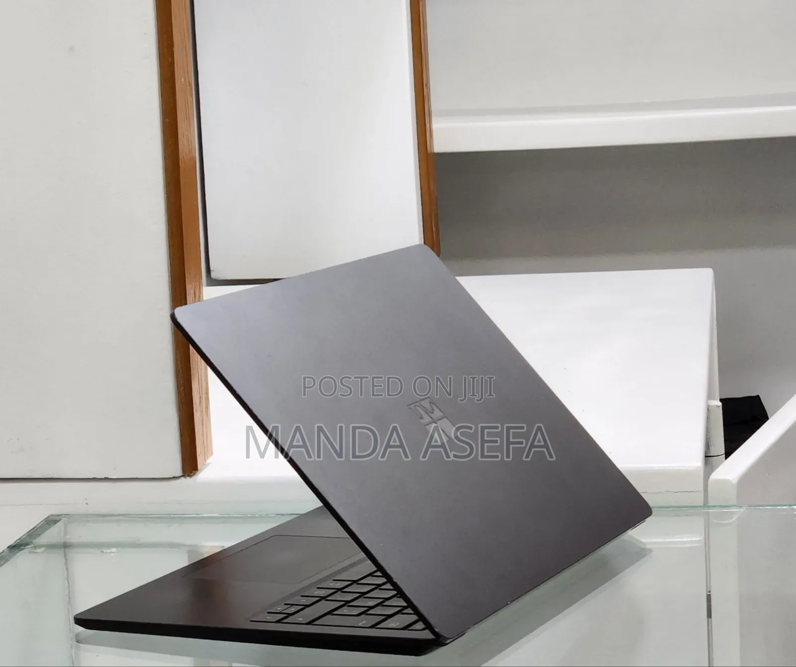 New Laptop Microsoft Surface 16GB Intel Core I7 SSD 512GB