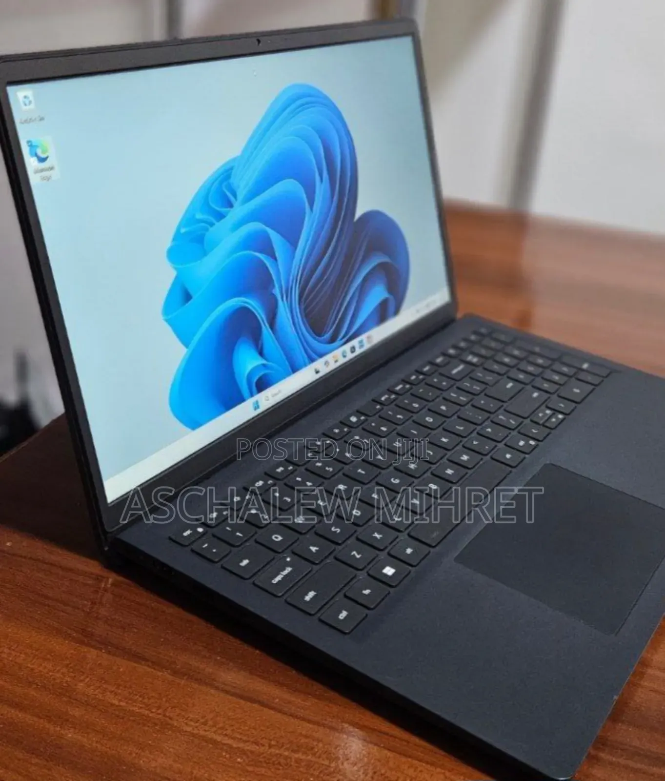 New Laptop Dell Inspiron 15 16GB AMD Ryzen 7 SSD 512GB