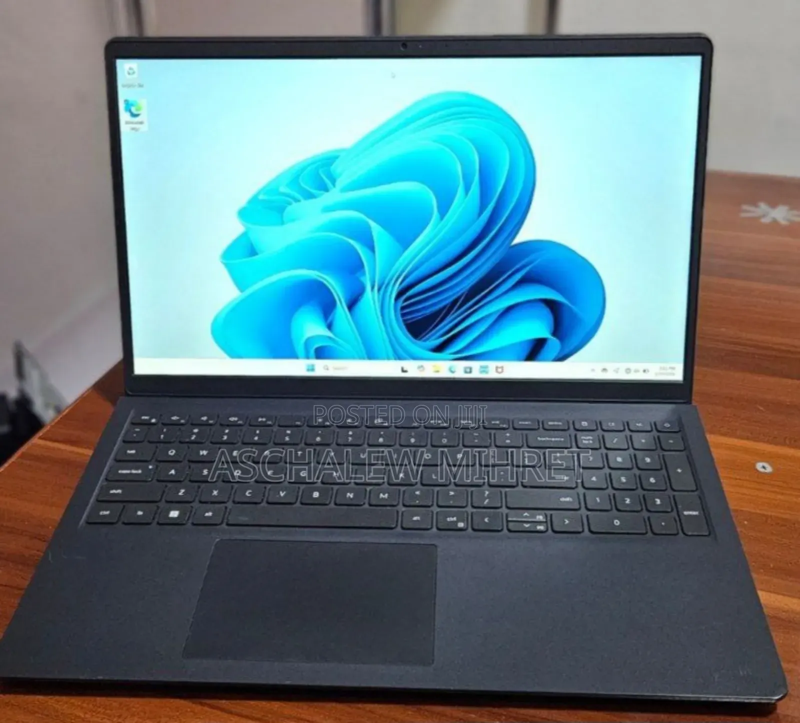 New Laptop Dell Inspiron 15 16GB AMD Ryzen 7 SSD 512GB