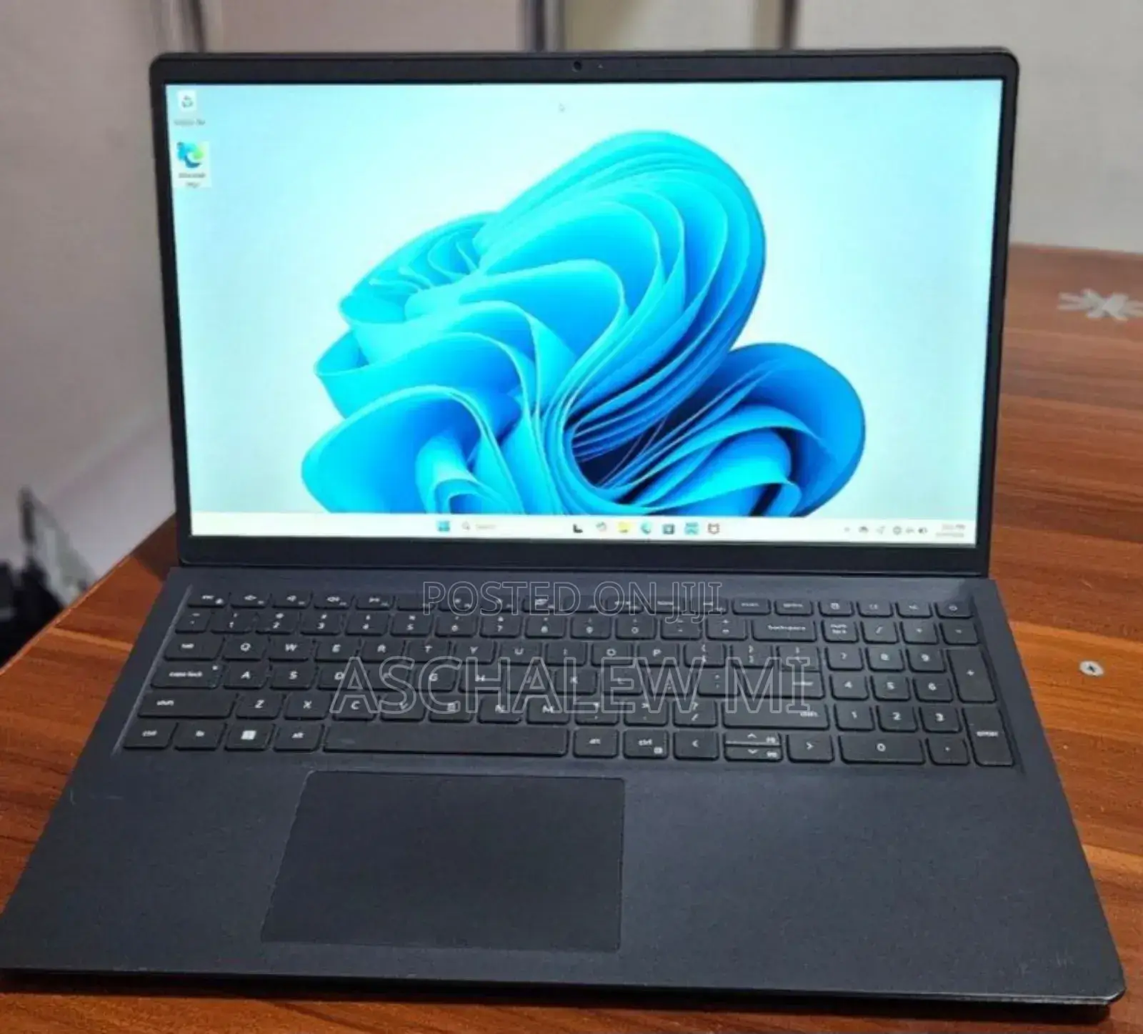 New Laptop Dell Inspiron 15 16GB AMD Ryzen 7 SSD 512GB