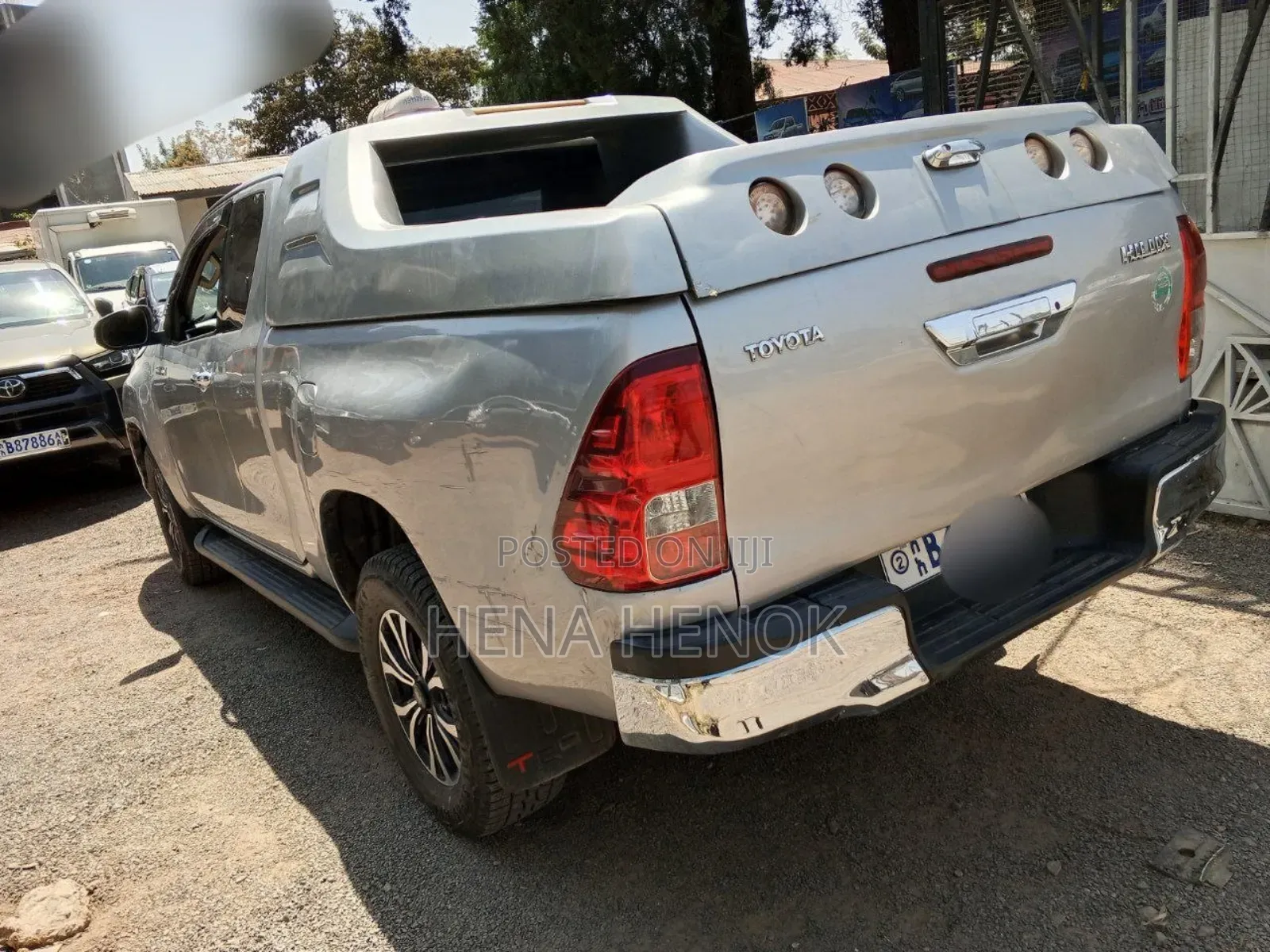 Toyota Hilux 2019 Silver