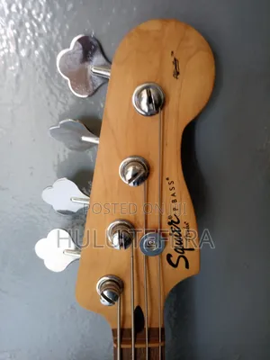 Squier Affinty Bass Guitar 4 String