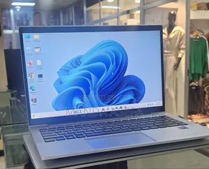 New Laptop HP EliteBook 840 G8 16GB Intel Core I7 SSD 512GB