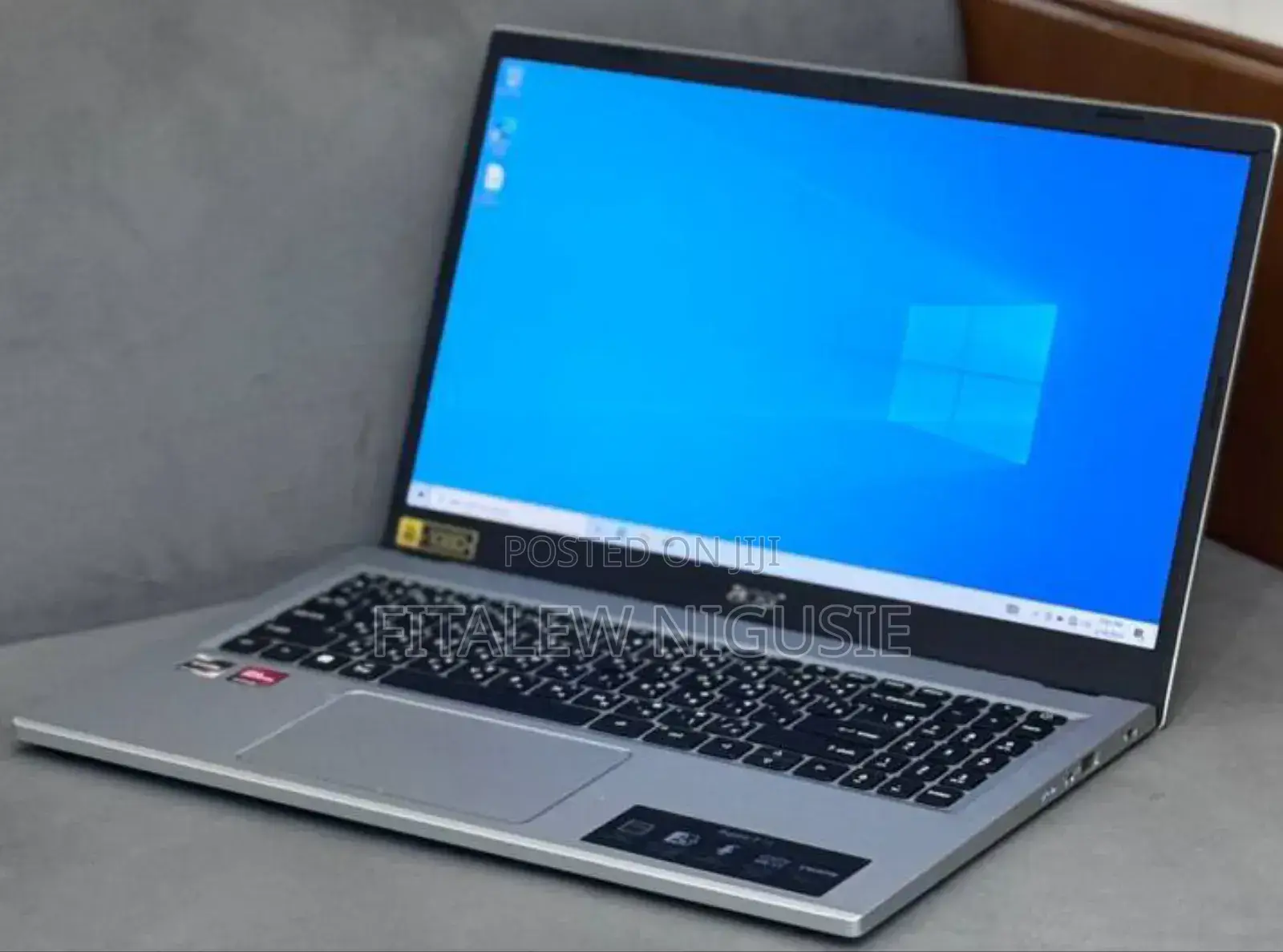 New Laptop Acer Aspire 3 8GB AMD Ryzen 3 SSD 256GB