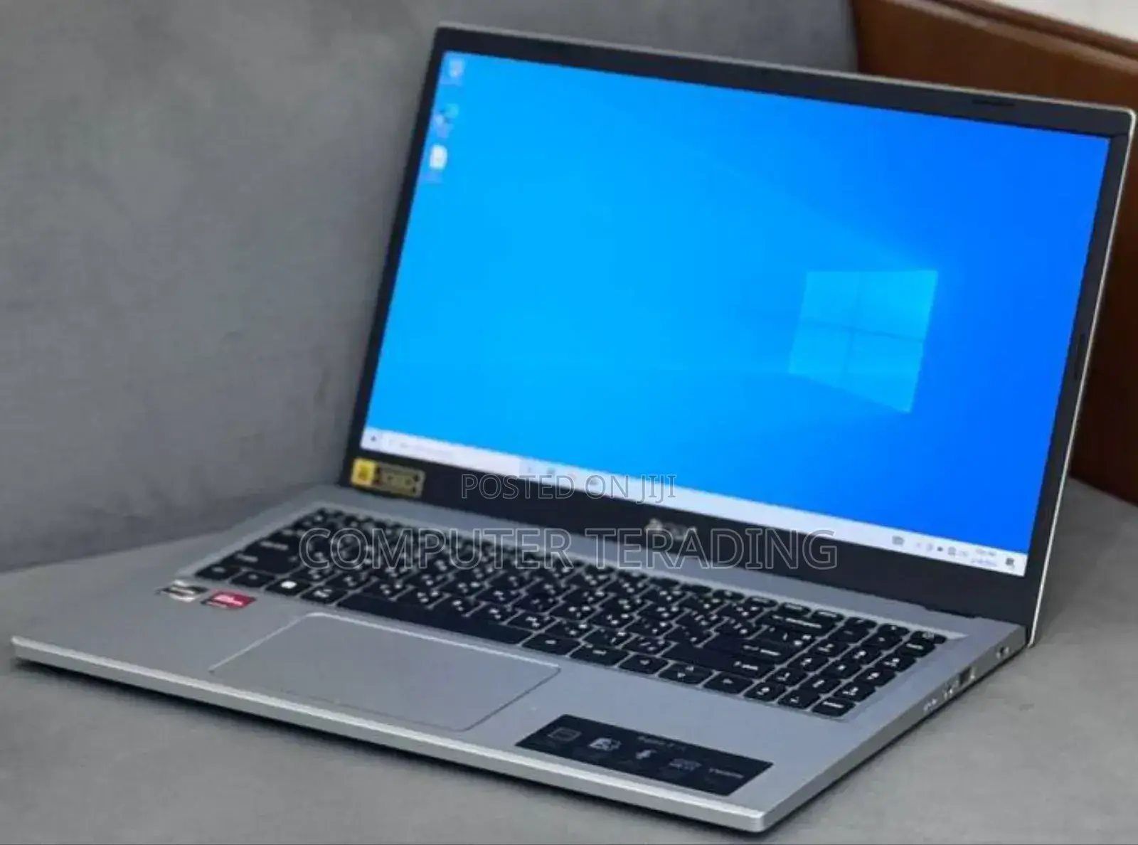 New Laptop Acer Aspire 3 8GB AMD Ryzen 3 SSD 256GB