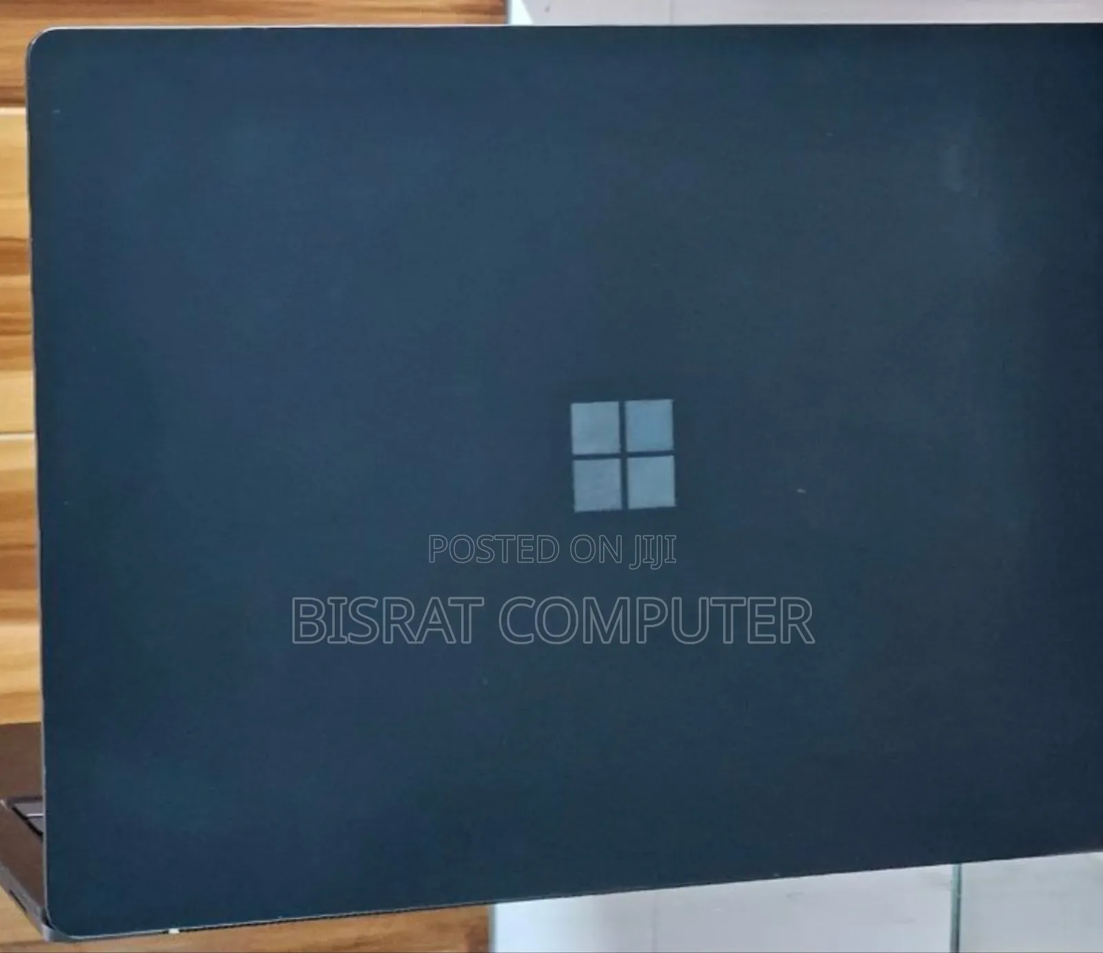 New Laptop Microsoft Surface 16GB Intel Core I7 SSD 256GB