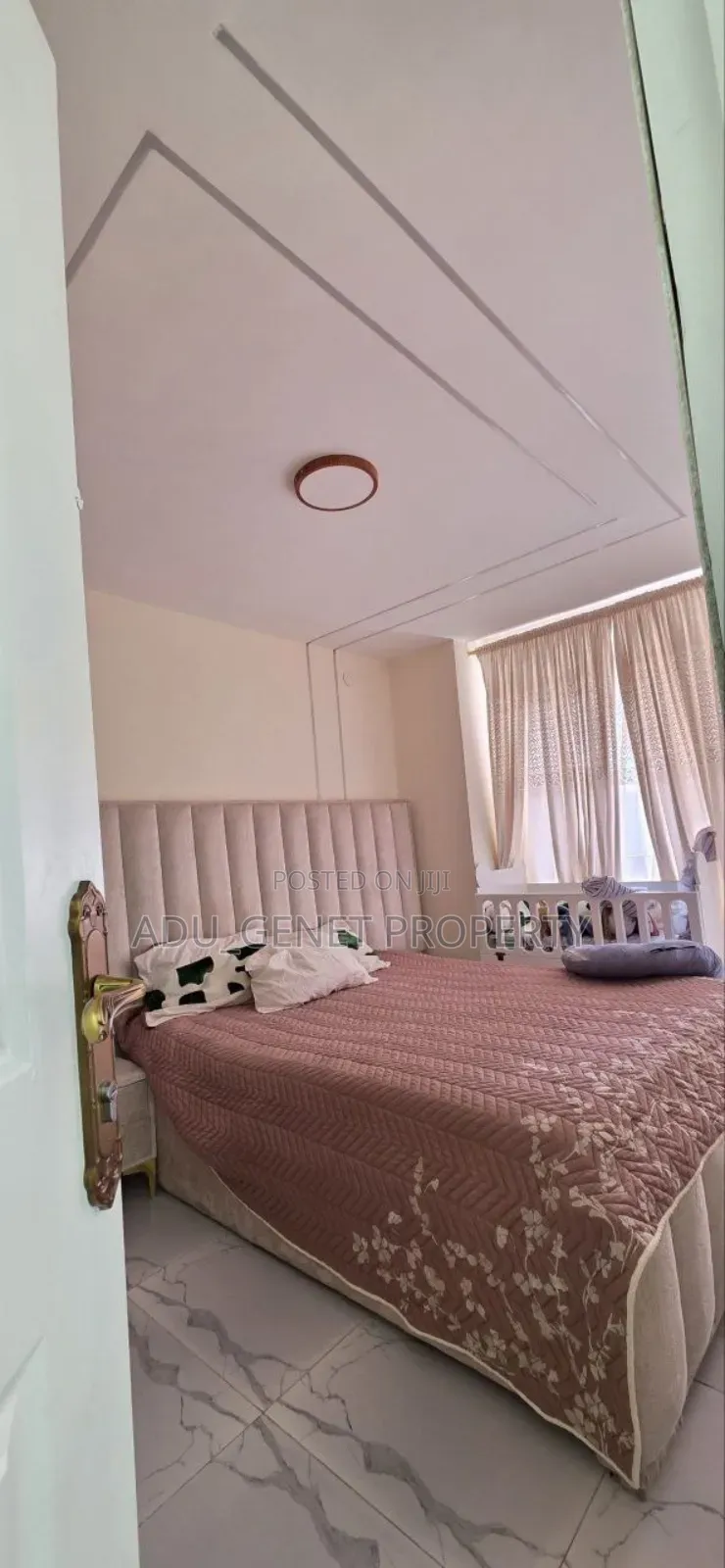 Furnished 2bdrm Condo in 40/60 Condominium, Bole for sale
