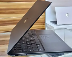 New Laptop Microsoft Surface 16GB Intel Core I7 SSD 256GB