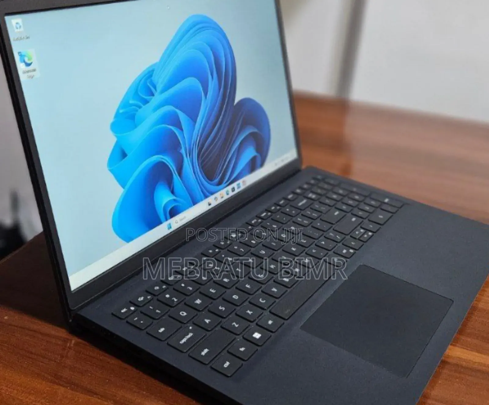 New Laptop Dell Inspiron 15 16GB AMD Ryzen 7 SSD 512GB