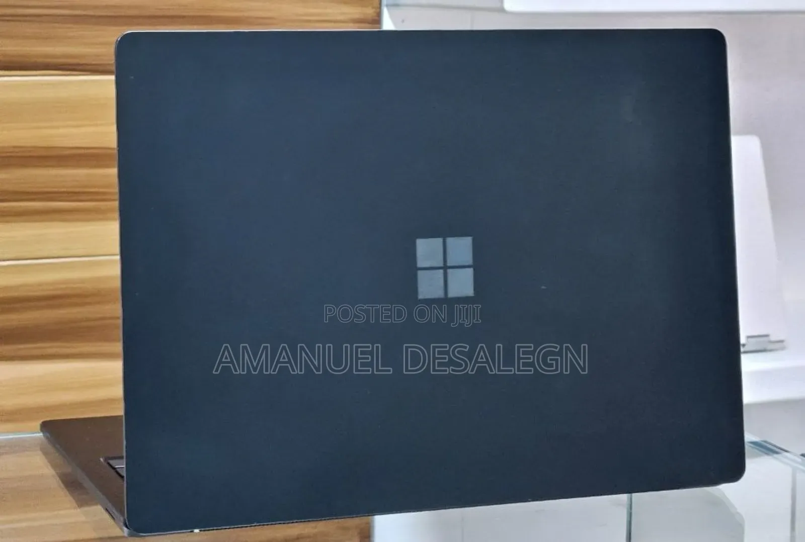 New Laptop Microsoft Surface 16GB Intel Core I7 SSD 256GB