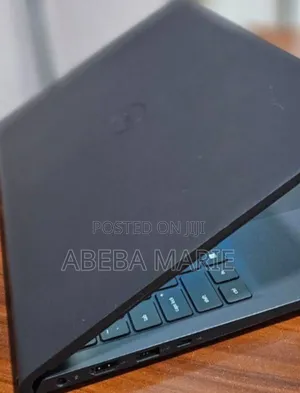 New Laptop Dell Inspiron 15 16GB AMD Ryzen 7 SSD 512GB