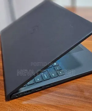New Laptop Dell Inspiron 15 16GB AMD Ryzen 7 SSD 512GB