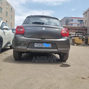 Suzuki Swift 2022 Gray