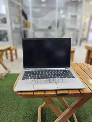 New Laptop HP EliteBook 840 G8 16GB Intel Core I7 SSD 512GB