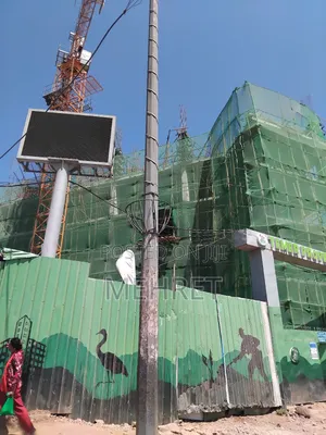 መሃል ፒያሳ ለሽያጭ የወጣ የንግድ ሱቅ