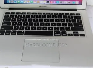 New Laptop Apple MacBook Air 2017 8GB Intel Core I5 SSD 256GB