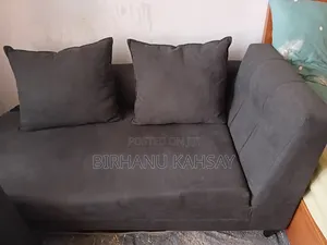 ምርጥ ሶፋ በቀስተደመና ስፖንጅ የተሰራ