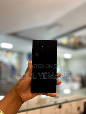 New Samsung Galaxy S22 Ultra 256 GB Black