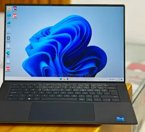 New Laptop Dell Precision 5570 16GB Intel Core I7 SSD 512GB