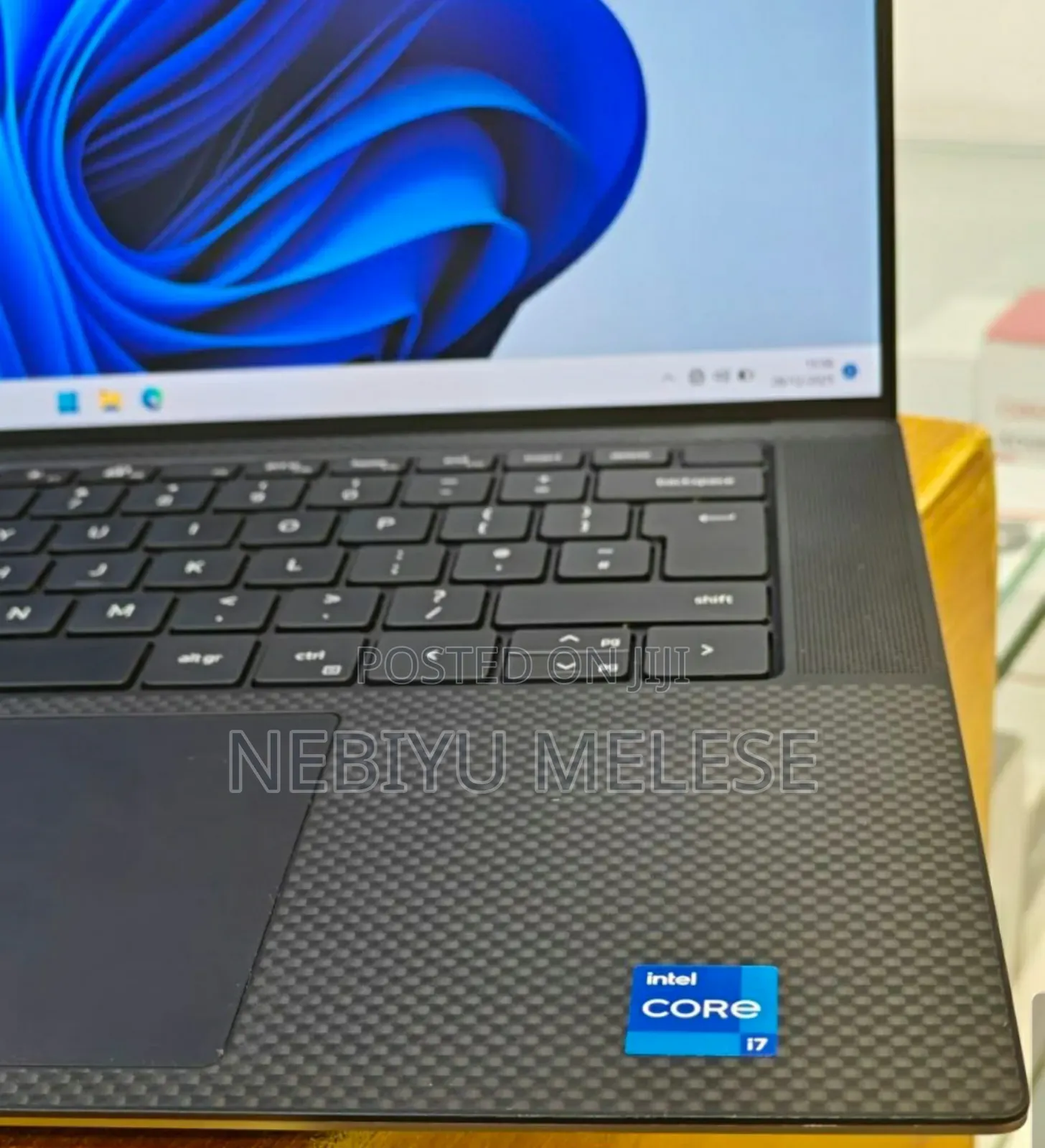 New Laptop Dell Precision 5570 16GB Intel Core I7 SSD 512GB