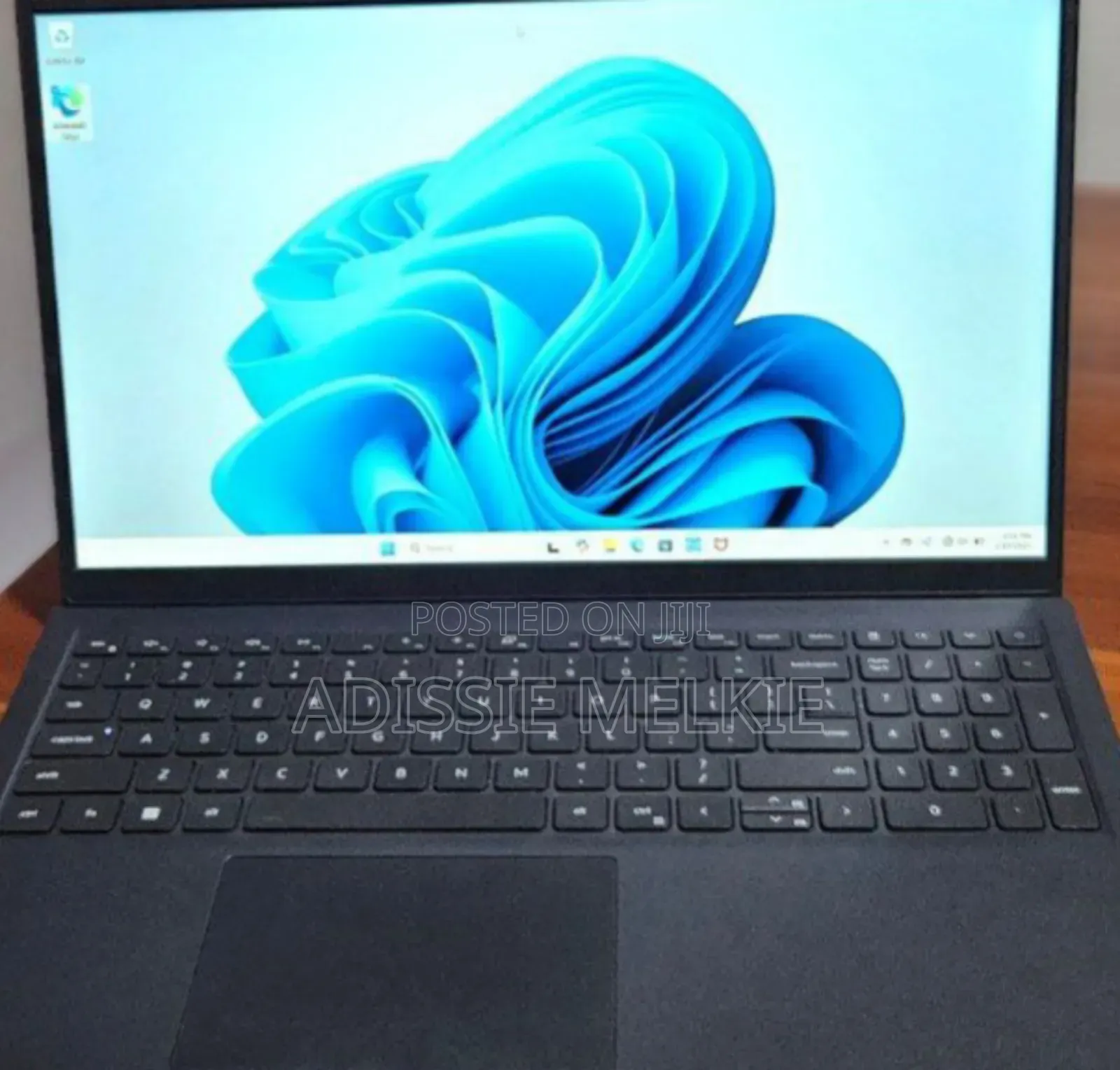 New Laptop Dell Inspiron 15 16GB Intel Core I5 SSD 512GB