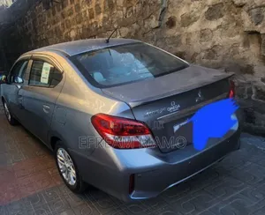 Mitsubishi Attrage 2022