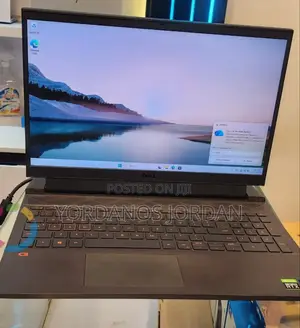 New Laptop Dell G15 5535 16GB Intel Core I7 SSD 512GB