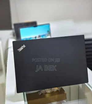 New Laptop Lenovo ThinkPad T495s 16GB AMD Ryzen 7 SSD 512GB