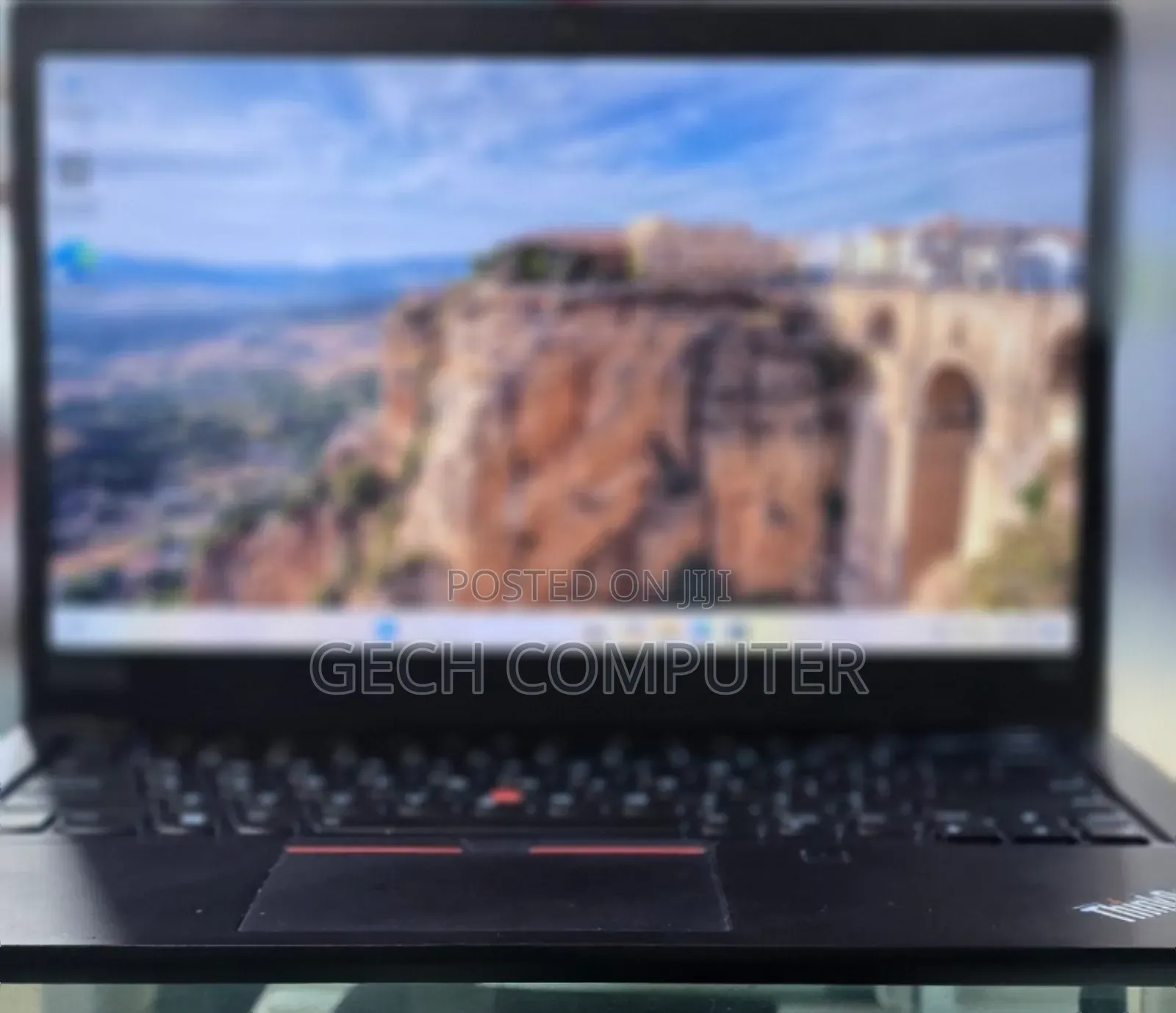 New Laptop Lenovo ThinkPad T495s 16GB Intel Core I7 SSD 512GB