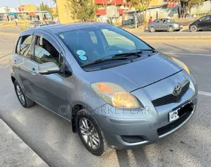 Toyota Yaris 1.0 VVT-i 2008 Gray